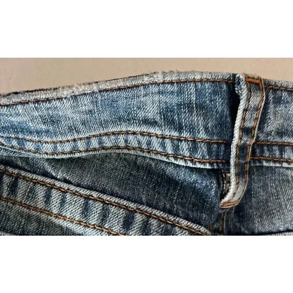 Miss Me Womens Lightwashed Distressed Boyfriend Ankle Denim Jeans Size 26 - Picture 5 of 15